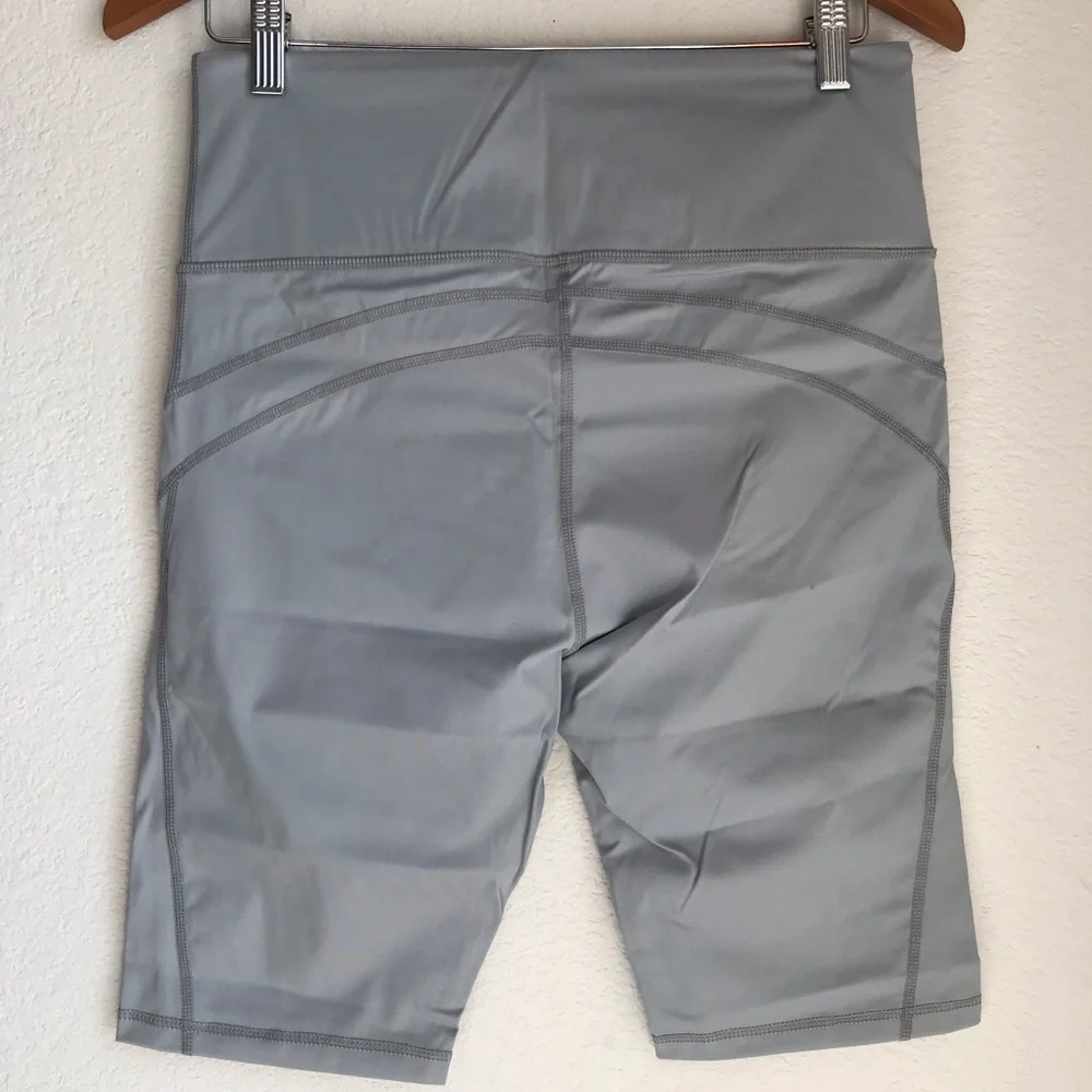 High Waist Biker Shorts Gray Women's size Large Pockets 9" Inseam Soft - Picture 2 of 15